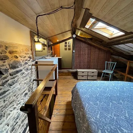 Felicitas En La Casa De Cobos, Ribeira Sacra