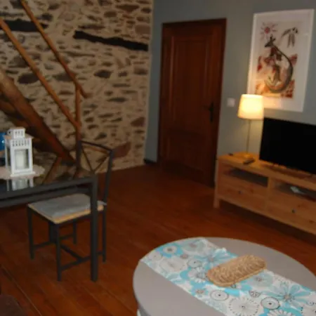 Felicitas En La Casa De Cobos, Ribeira Sacra Puebla Del Brollon