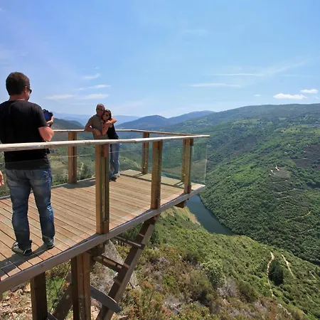 Felicitas En La Casa De Cobos, Ribeira Sacra *